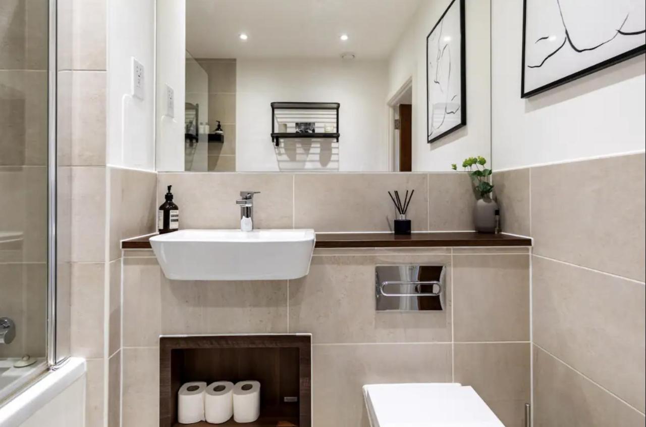 Modern 1 Bed L City Views L Work Space London Exterior photo